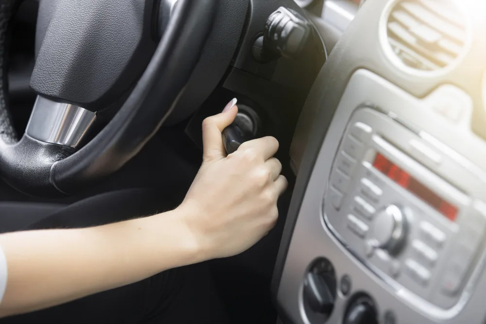 Revisão do carro para viajar