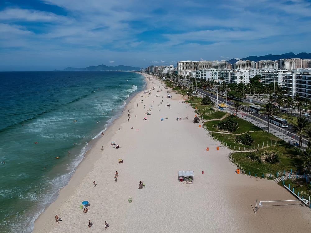 Descubra as 5 regiões mais valorizadas para morar na barra da tijuca 2 barra da tijuca praia rio de janeiro